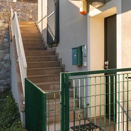 Piscina-parking-vista Mare La Perla Ligure - Ac * Pietra Ligure