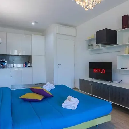 Piscina-parking-vista Mare La Perla Ligure - Ac